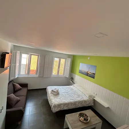 Гостевой дом Plaza Portugal Санхенхо