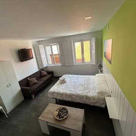 Πανσιόν Plaza Portugal