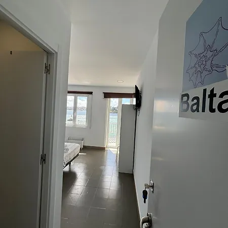 Plaza Portugal Гостевой дом 3*