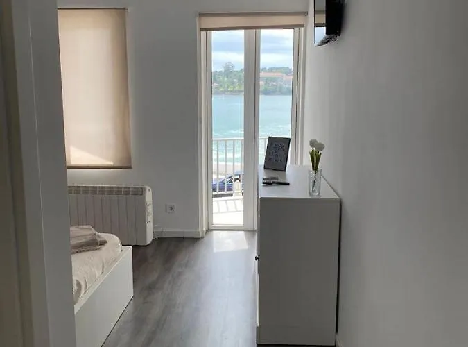 Plaza Portugal Sanxenxo